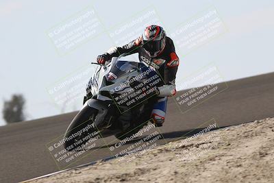 media/Nov-02-2025-Lets Ride (Sun) [[f7a3caa734]]/B Group/1120am (Turn 2 Inside)/